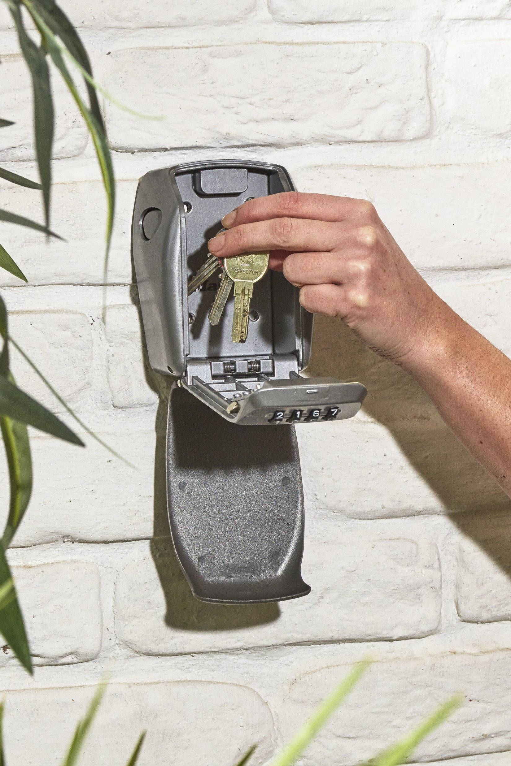 MasterLock MASTER LOCK Großer Schlüsselkasten für extra Sicherheit, inkl. Wandhalterung