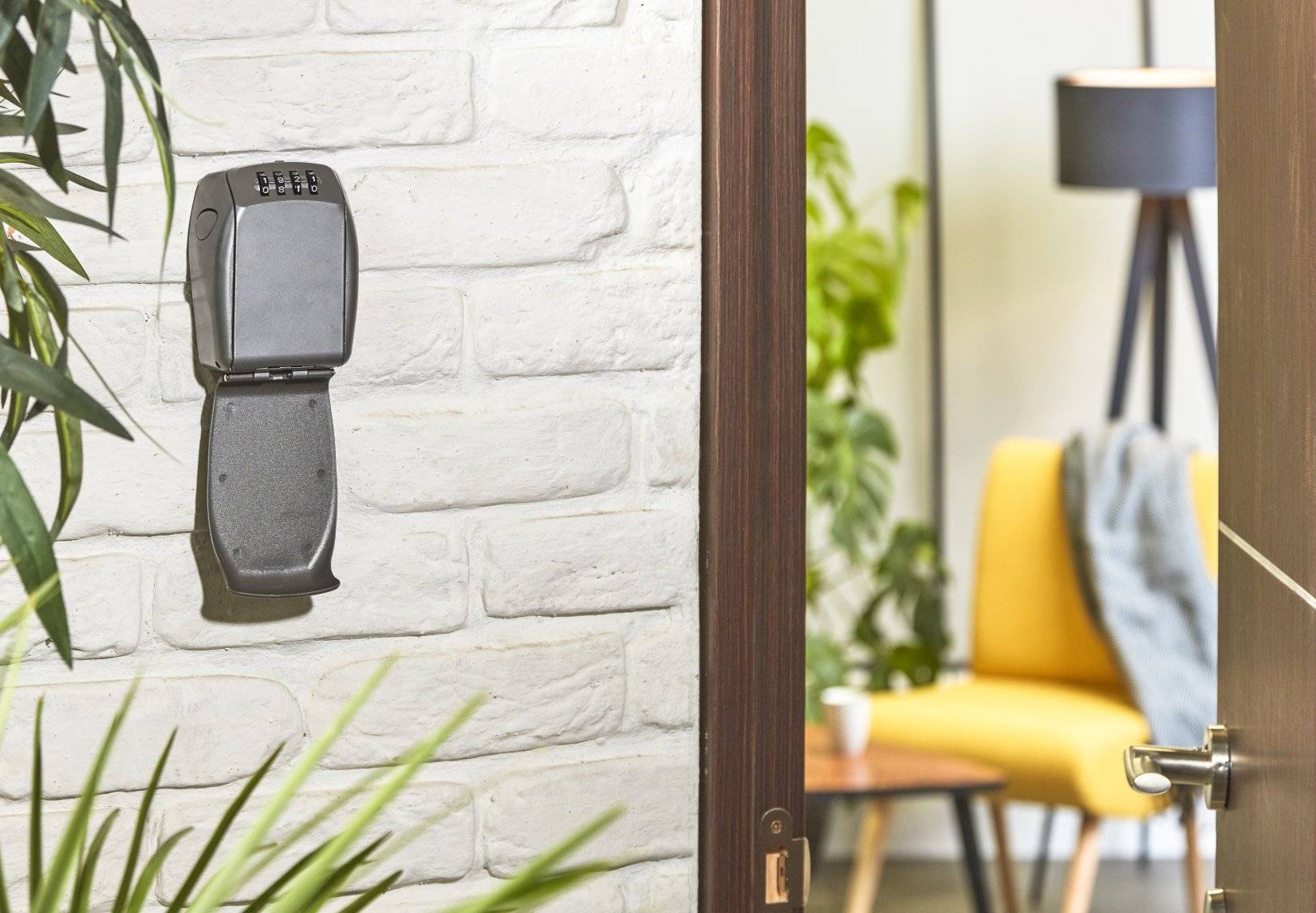 MasterLock MASTER LOCK Großer Schlüsselkasten für extra Sicherheit, inkl. Wandhalterung