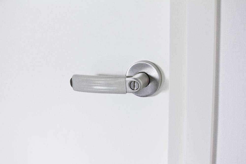 SELVA CLEVER MITGEDACHT: Türgriffschutz mit Leuchtfunktion für Schutz und Sicherheit, 2er-Set