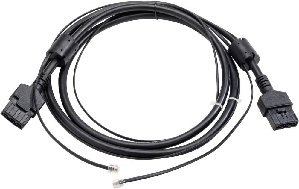 Ein schwarzes Ethernet-Kabel, das zu einem Kreis gewickelt ist, mit transparenten Steckern an beiden Enden, verwendet für Netzwerkverbindungen.
