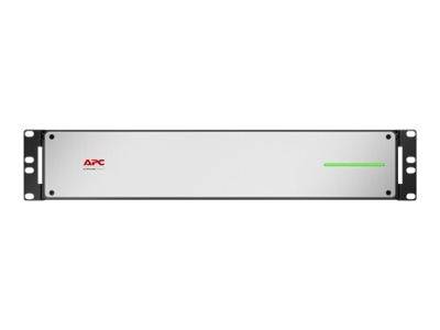 Frontansicht eines Rack-Mount-APC-Geräts mit einer silbernen Frontplatte, schwarzen Befestigungsöhren und einem kleinen grünen Statuslicht auf der rechten Seite.