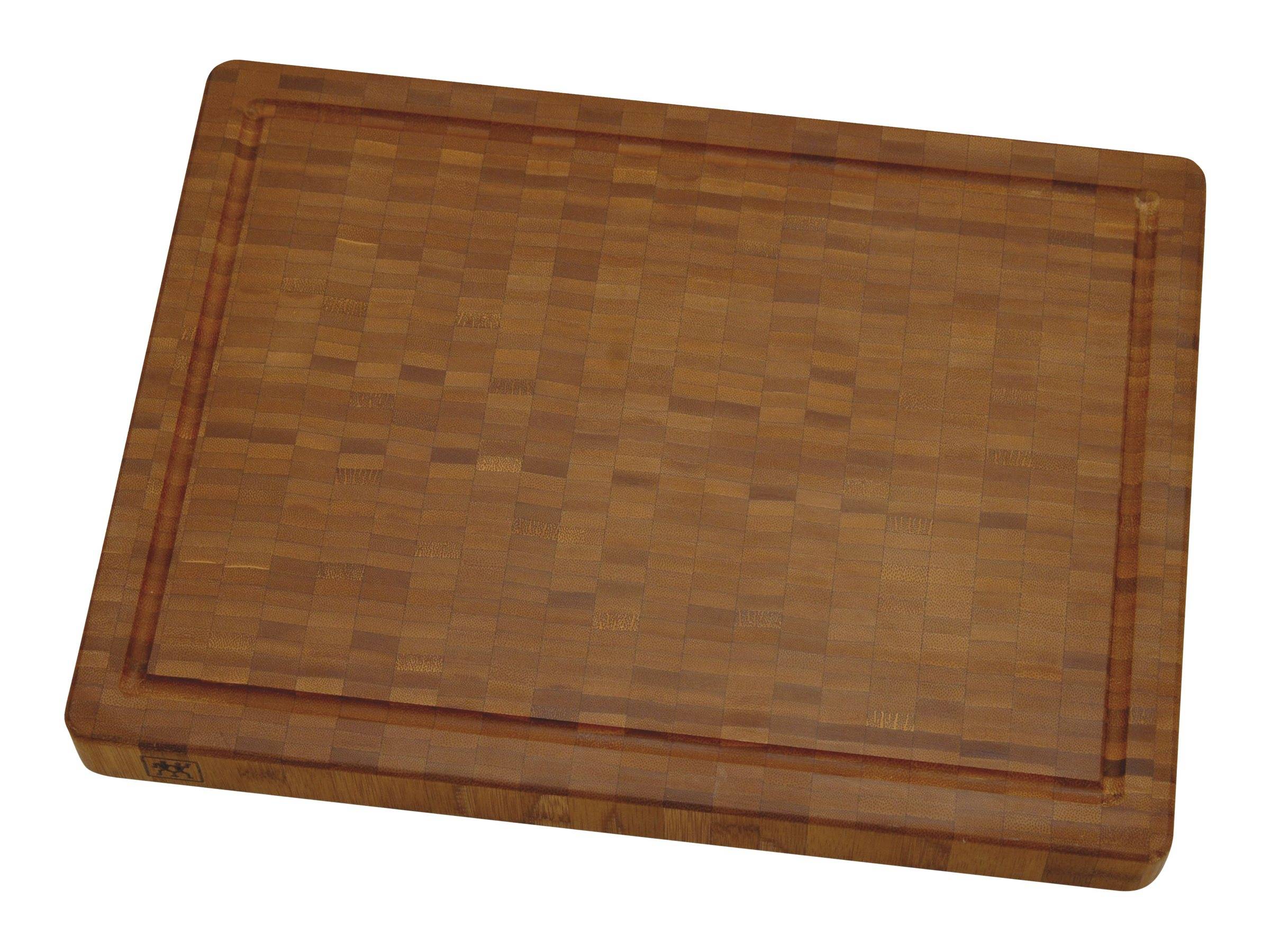 Ein Schneidebrett aus Holz mit Karomuster, das eine glatte Oberfläche zeigt, die sich für die Verwendung in der Küche eignet.