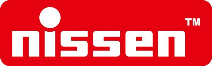 Weißes Nissen-Logo mit rotem Hintergrund und einem kleinen ™-Zeichen oben rechts.