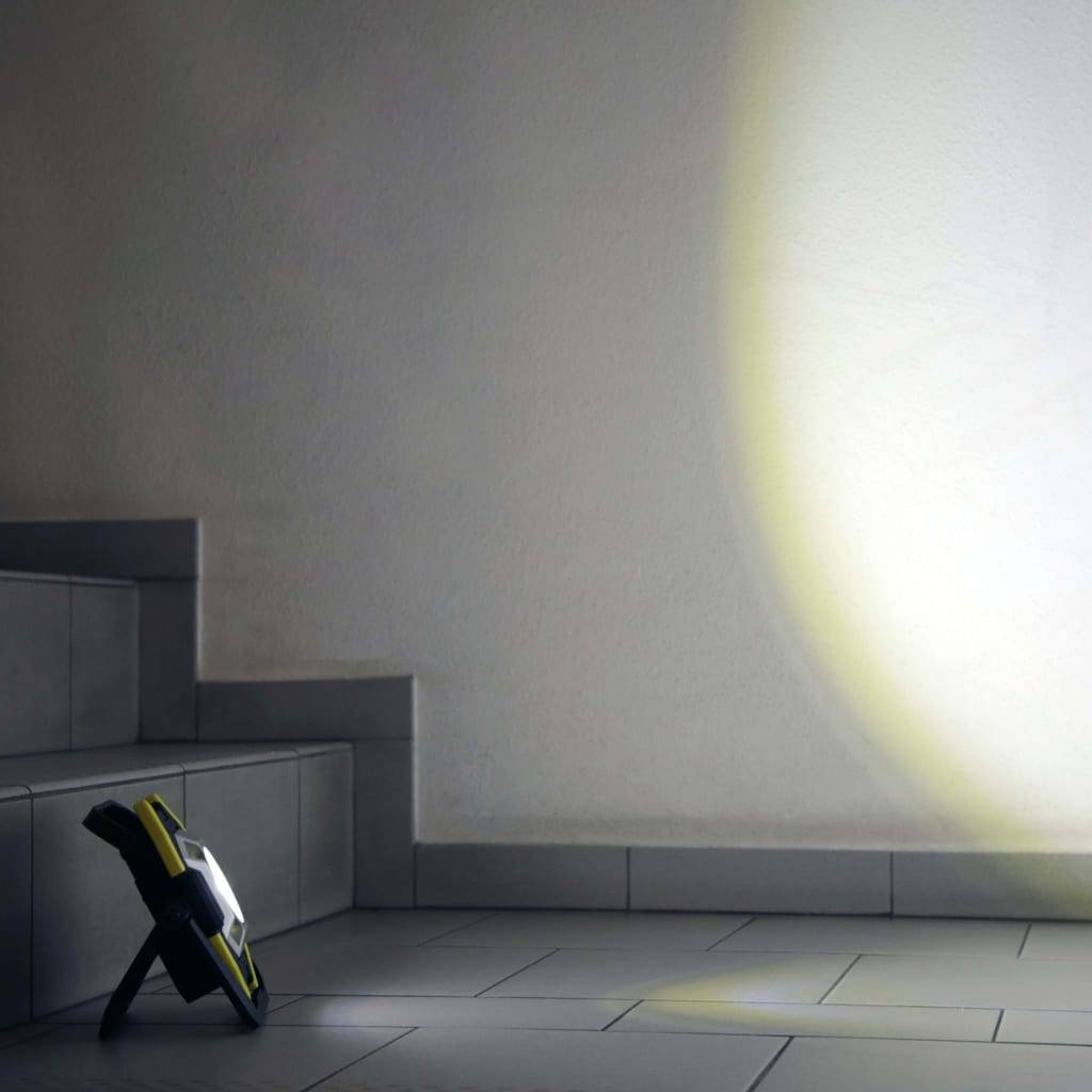 Kerbl Mobiler LED-Akkustrahler WorkFire Pro 30W