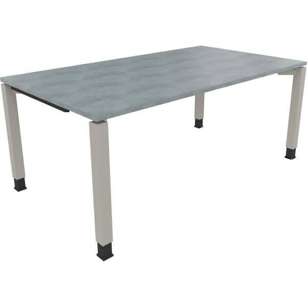 Schreibtisch Vierfuß Quadratrohr B1800xT1000xH680-820 silber/Beton hell