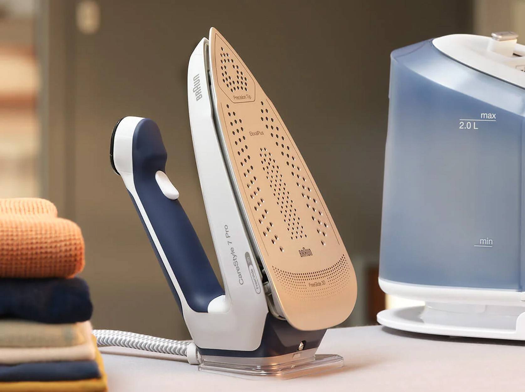 Braun CareStyle 7 Pro IS7282 BL Dampfbügelstation