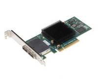PCIe-Grafikkarte mit großem schwarzem Kühlkörper und Metallhalterung, auf weißem Hintergrund dargestellt.