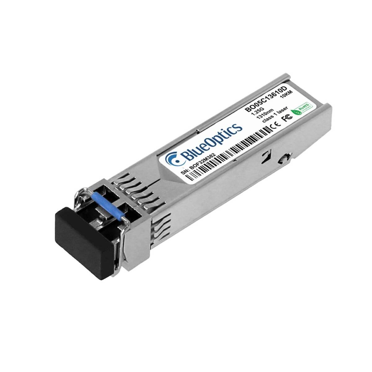 BlueOptics SFP-Transceiver-Modul mit Metallgehäuse und schwarzem Stecker-Schutzdeckel, abgebildet auf weißem Hintergrund.
