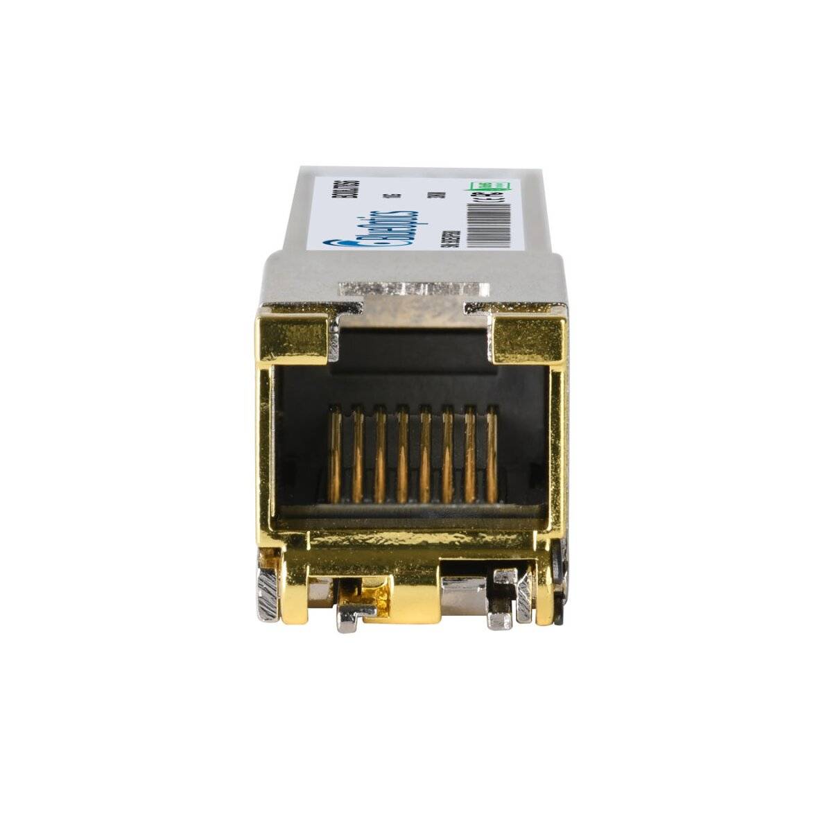 Nahaufnahme eines Ethernet-Netzwerksteckers, die die Metallbuchse und vergoldeten Kontaktstifte auf weißem Hintergrund zeigt.