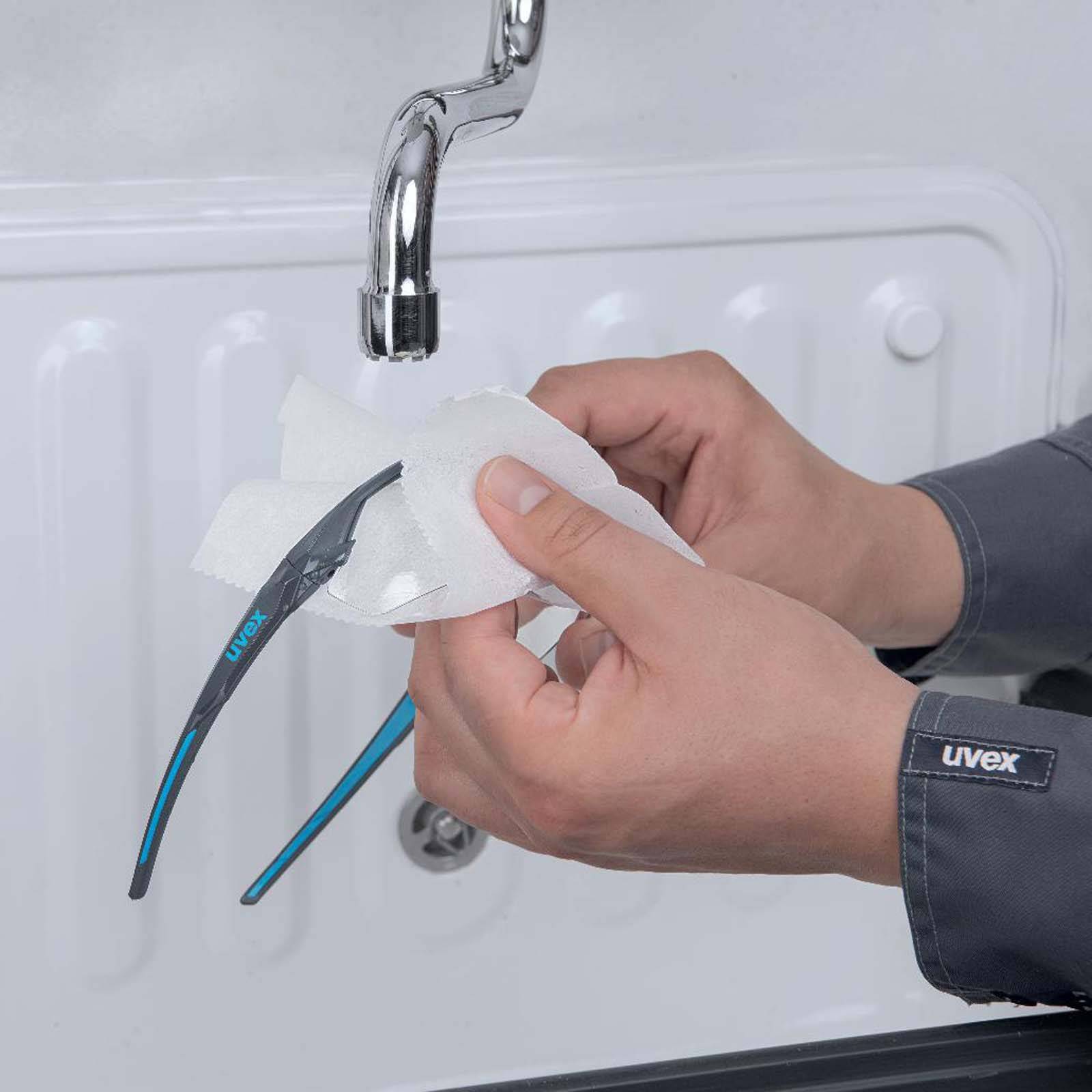 uvex Reinigungstücher für uvex Brillenreinigungsstationen