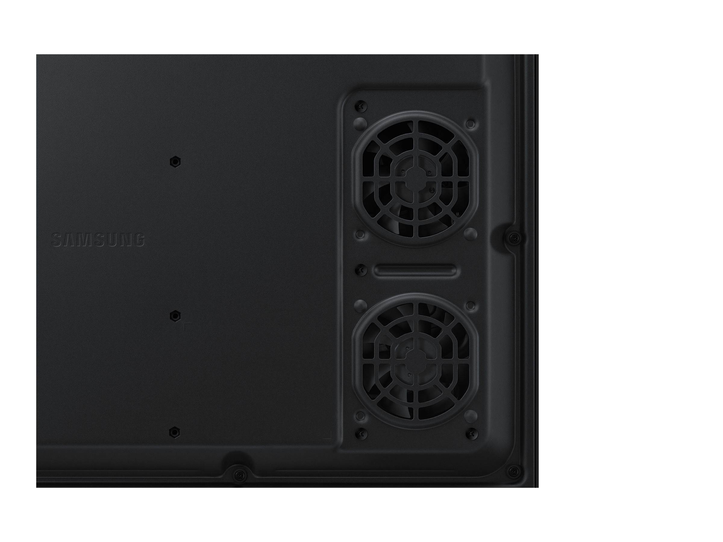 Rückansicht eines schwarzen Samsung-Monitors mit zwei Kühlventilatoren und Befestigungspunkten auf der Rückseite.