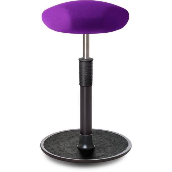 Sitz- Stehhocker Free Tall Triangel Gestrick Purpur schwarz /schwarz