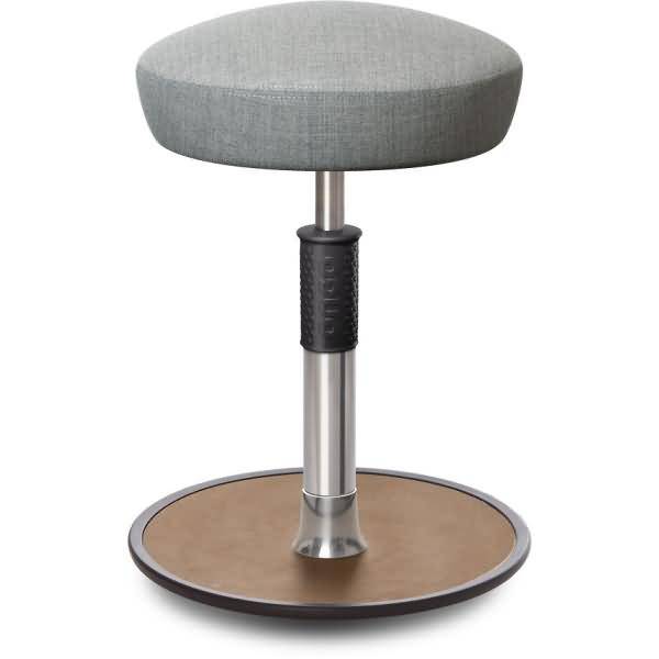 Sitz- Stehhocker Free Regular Hutsitz kvadrat Remix Hellgrau chrom /Natur