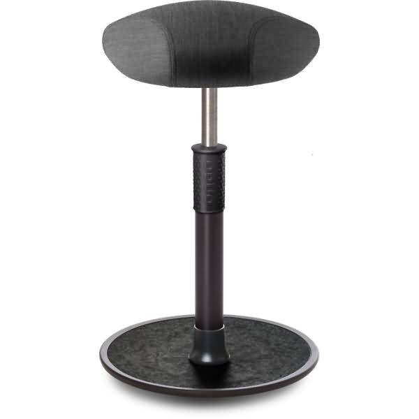 Sitz- Stehhocker Free Tall Triangel kvadrat Remix Salz&Pfeffer schw. /schw.