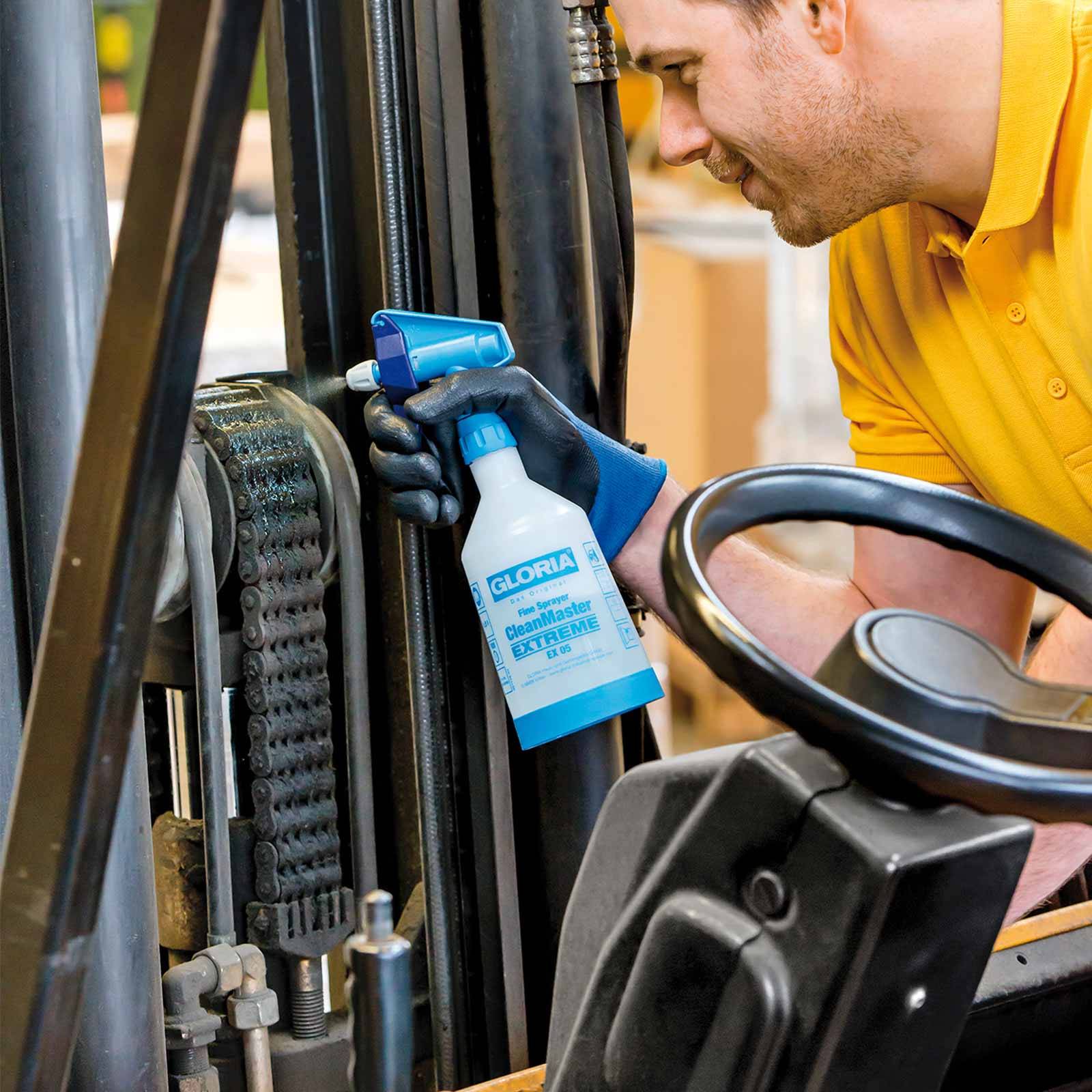 IWETEC Fahrzeugreiniger Konzentrat Triton 2x 1 Liter inkl. Sprühflasche 500 ml