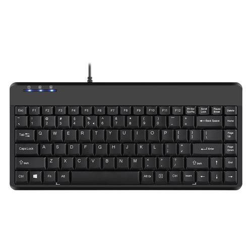 Eine schwarze USB-Tastatur mit kompaktem Layout, das Standard-Tasten und Funktionstasten bietet und für die Verwendung mit Desktop-Computern konzipiert ist.