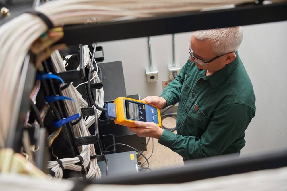 Fluke Networks Cable Analyzer DSX-602 INT