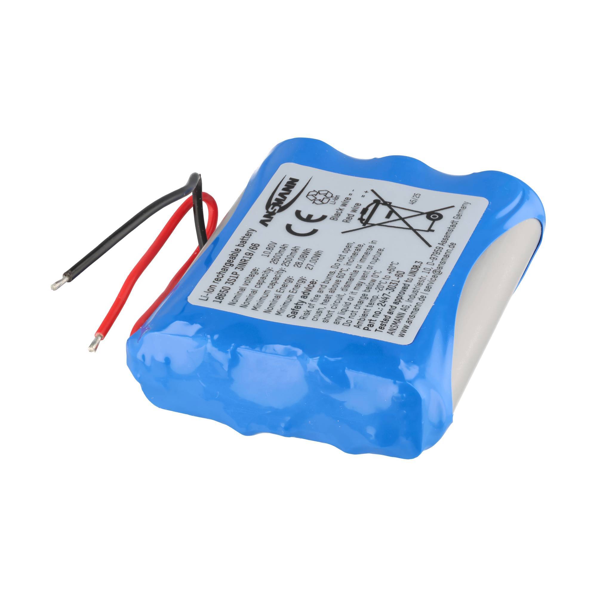 Blaues wiederaufladbares Batteriepack mit roten und schwarzen Stromkabeln auf weißem Hintergrund.
