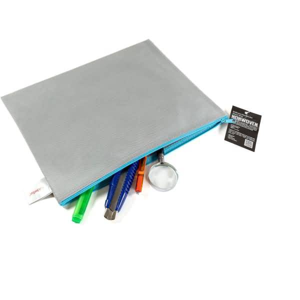 Reißverschlussbeutel A4 non-woven-PP opak hellgrau