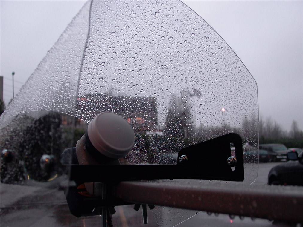 Goobay LNB-Wetterschutzhaube für Satelliten Anlagen