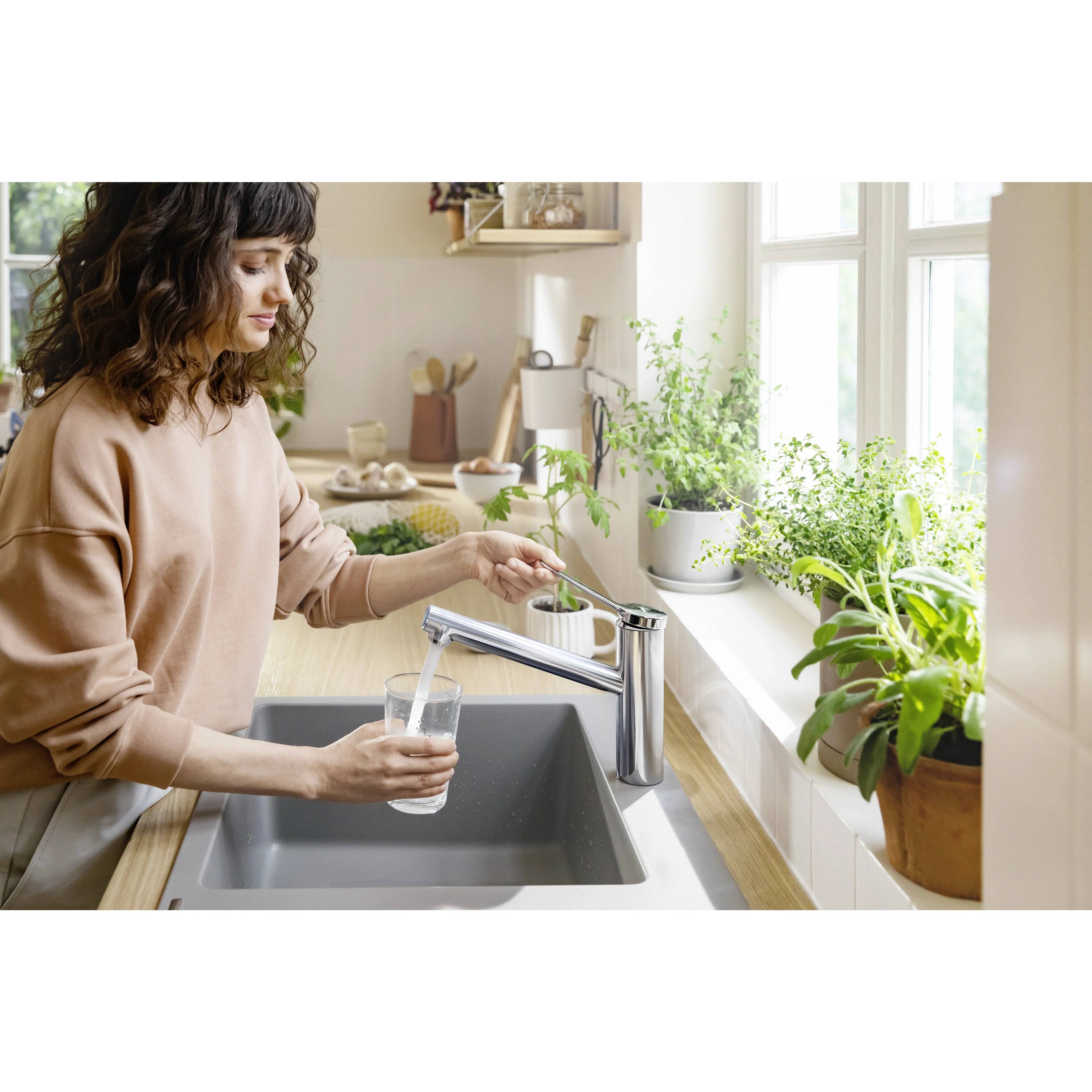 hansgrohe Zesis M33, Einhebel-Küchenmischer, 150, Niederdruck/offene Warmwasserbereiter, 1jet, Chrom, 1 Stk.
