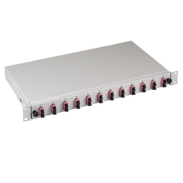 Spleißbox SC 50/125µ OM4 ausziehbar, 24 -- Pigtails abgesetzt / 12 Kupplungen Glasfaserverkabelung