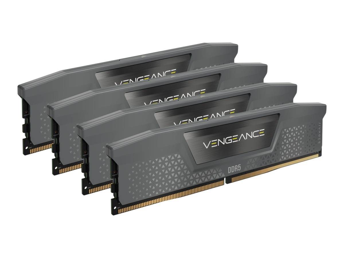 Vier Corsair Vengeance DDR5-Speichermodule, die auf weißem Hintergrund gestapelt abgebildet sind.