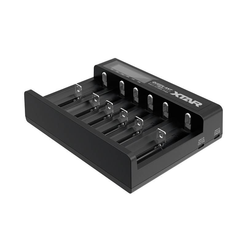 Xtar 6-​Schacht Ladegerät MC6 ANT für bis zu 6 Akkus Li-​Ion 10440-​26650