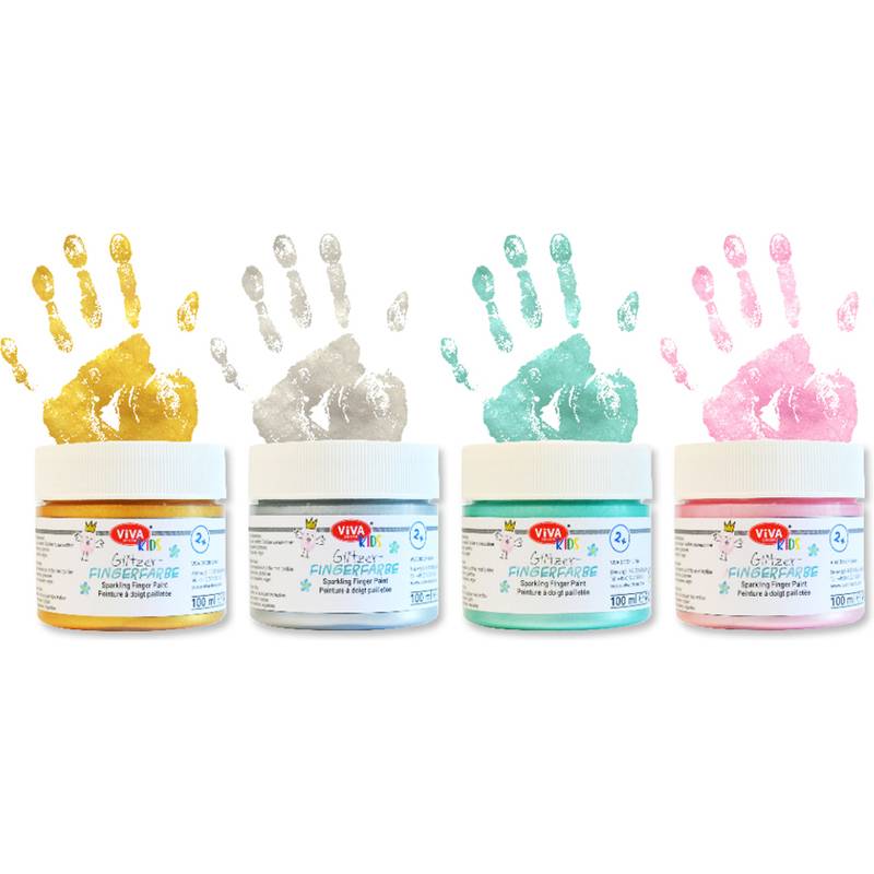 Vier Gläser Kinder-Fingerfarbe in Gelb, Grau, Petrol und Rosa mit passenden Handabdrücken über jedem Glas, gekennzeichnet für Kinder ab 2 Jahren.