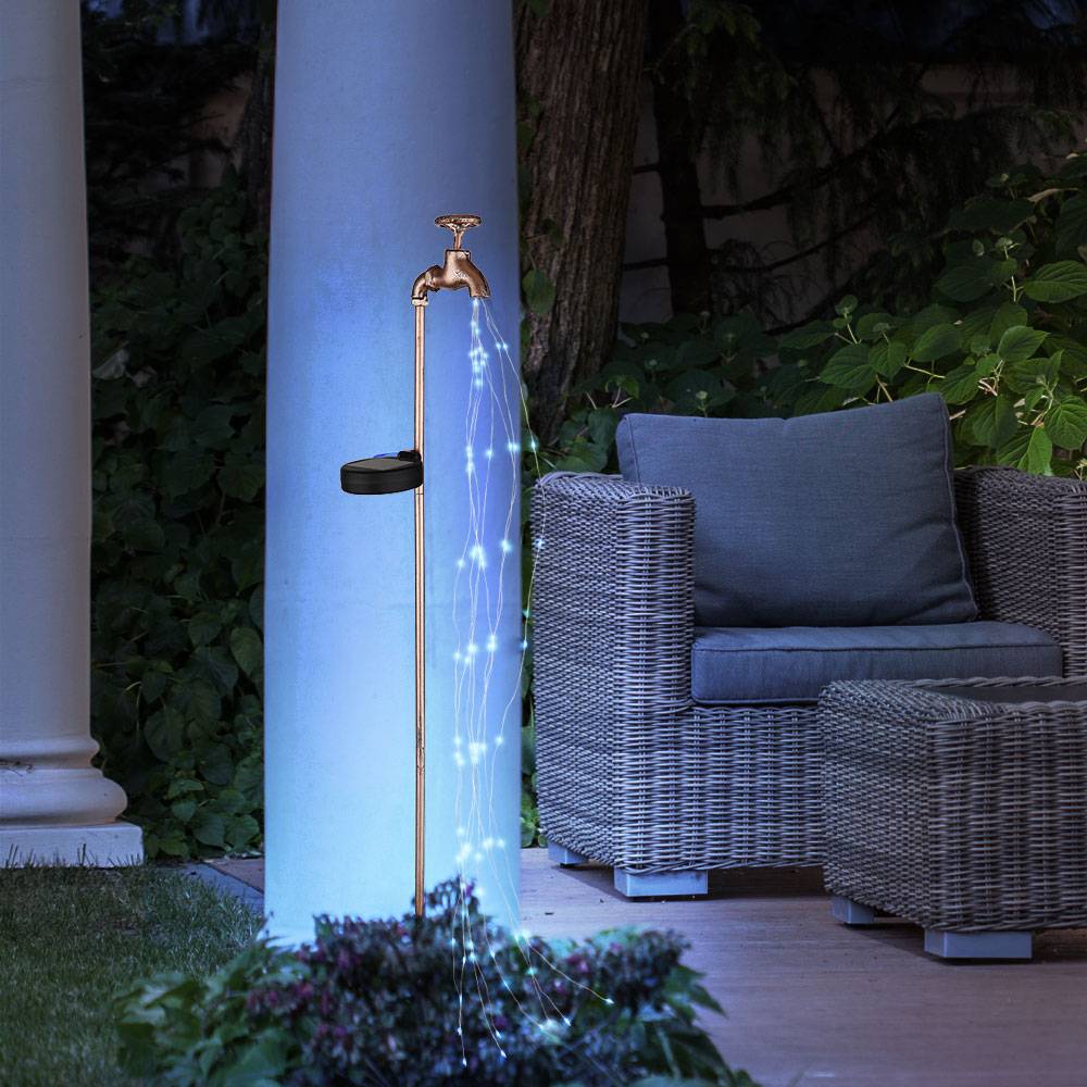Solar Wasserhahn Deko Garten Wasserhahn mit Licht Außen Solar Gartenstecker für Außen, Feuereffekt, Metall gold, 60x LED warmweiß, LxBxH 11x6x80