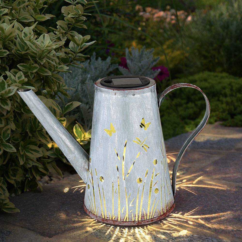 LED Gießkanne Solar Solardeko Garten Gartendeko Wetterfest, Stanzungen Terrasse Akku IP44 Metall blau rostfarben, LED warmweiß, LxBxH 27x14x19cm