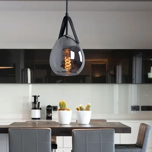 Pendellampe Hängeleuchte Esszimmerlampe, Moderne Pendelleuchte, Lampenschirm in Rauchglas Optik, Metall, schwarz, matt, 1x E27 Fassung, DxH 15x120 Pendellampe Hängeleuchte Esszimmerlampe, Moderne Pendelleuchte, Lampenschirm in Rauchglas Optik, Metall, schwarz, matt, 1x E27 Fassung, DxH 15x120