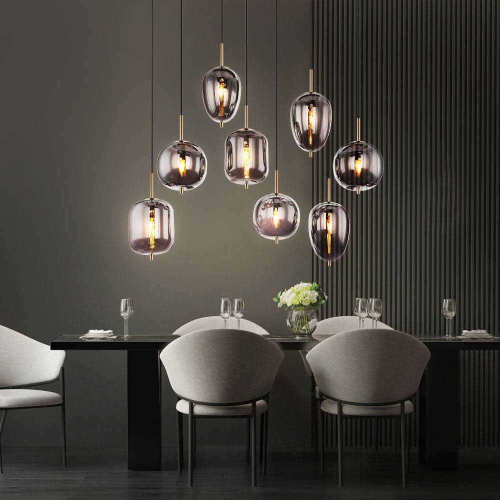Hängeleuchte Glaslampe Pendellampe Wohnzimmer rauch Deckenleuchte in Messingfarben, Metall matt, 8x E14 Fassungen, LxBxH 102,5x34x120 cm