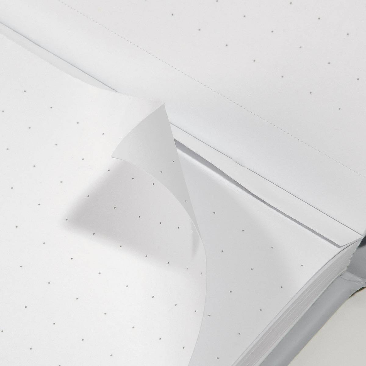 SIGEL Notizblock Jolie - Butterfly Confetti Peach - punktkariert (Dot-Lineatur) - A6+ - apricot - Hardcover - 158 S.