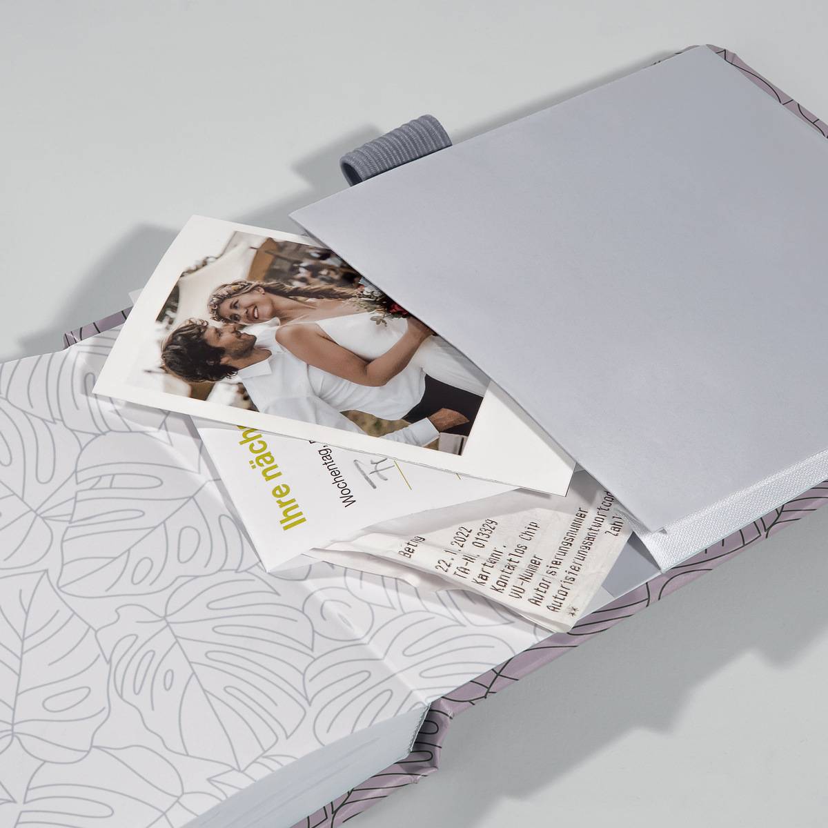 SIGEL Notizblock Jolie - Lilac Monstera - punktkariert (Dot-Lineatur) - A6+ - lila, schwarz - Hardcover - 158 S.