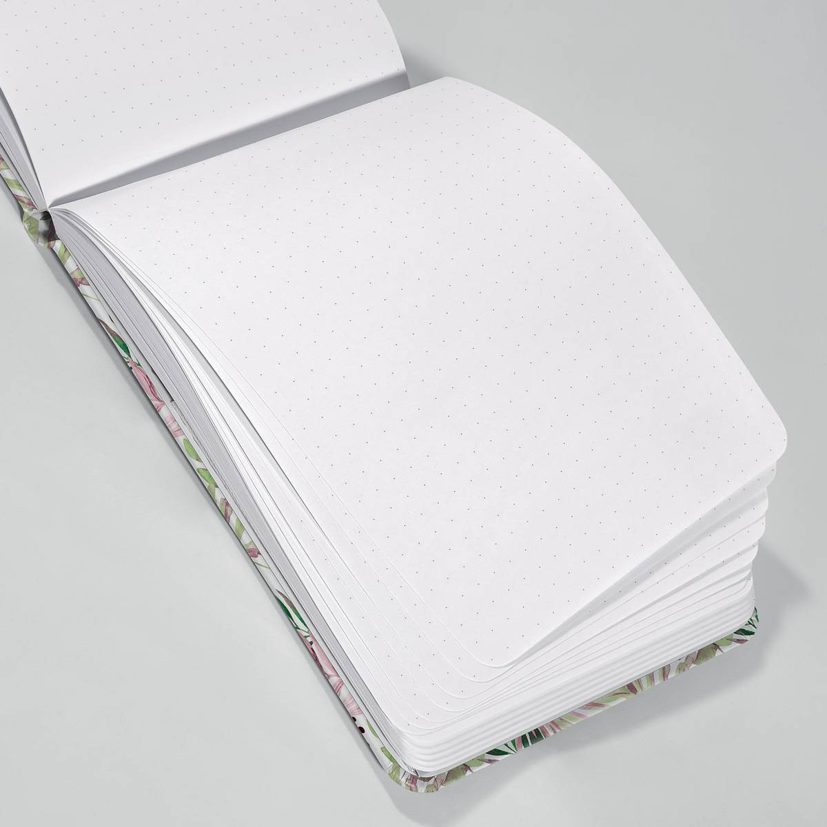 SIGEL Notizblock Jolie - Mintpink Jungle Fever - punktkariert (Dot-Lineatur) - A6+ - mintgrün, pink - Hardcover - 158 S.