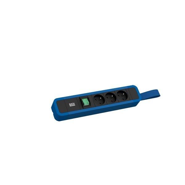 Ein blauer Steckdosenleiste mit drei Steckdosen und einem Netzschalter, entwickelt zur effizienten Verwaltung von Verbindungen mehrerer elektronischer Geräte.