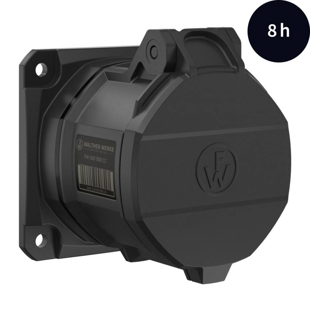 Eine schwarze industrielle Wandsteckdose mit kreisförmigem Design, ausgestattet mit einem klappbaren Deckel. Eine Beschriftung weist rechts oben auf eine 8-Stunden-Bewertung hin.