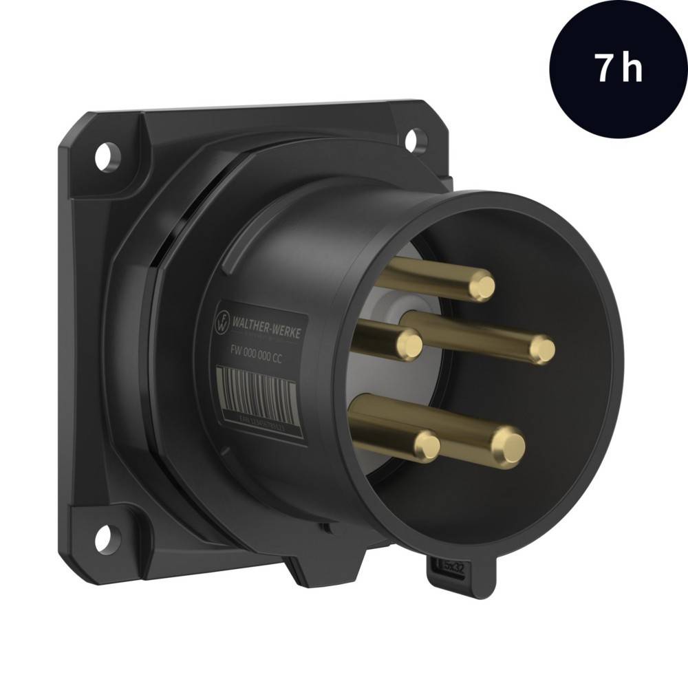 Eine schwarze industrielle Steckdose mit vier goldenen Kontakten ist vor einem weißen Hintergrund zu sehen. Ein benachbarter Text liest '7h' in einem schwarzen Kreis.