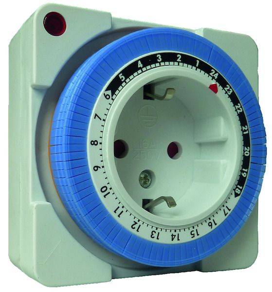 PSDUMT20 Steckdosenuhr mech. Timer IP20