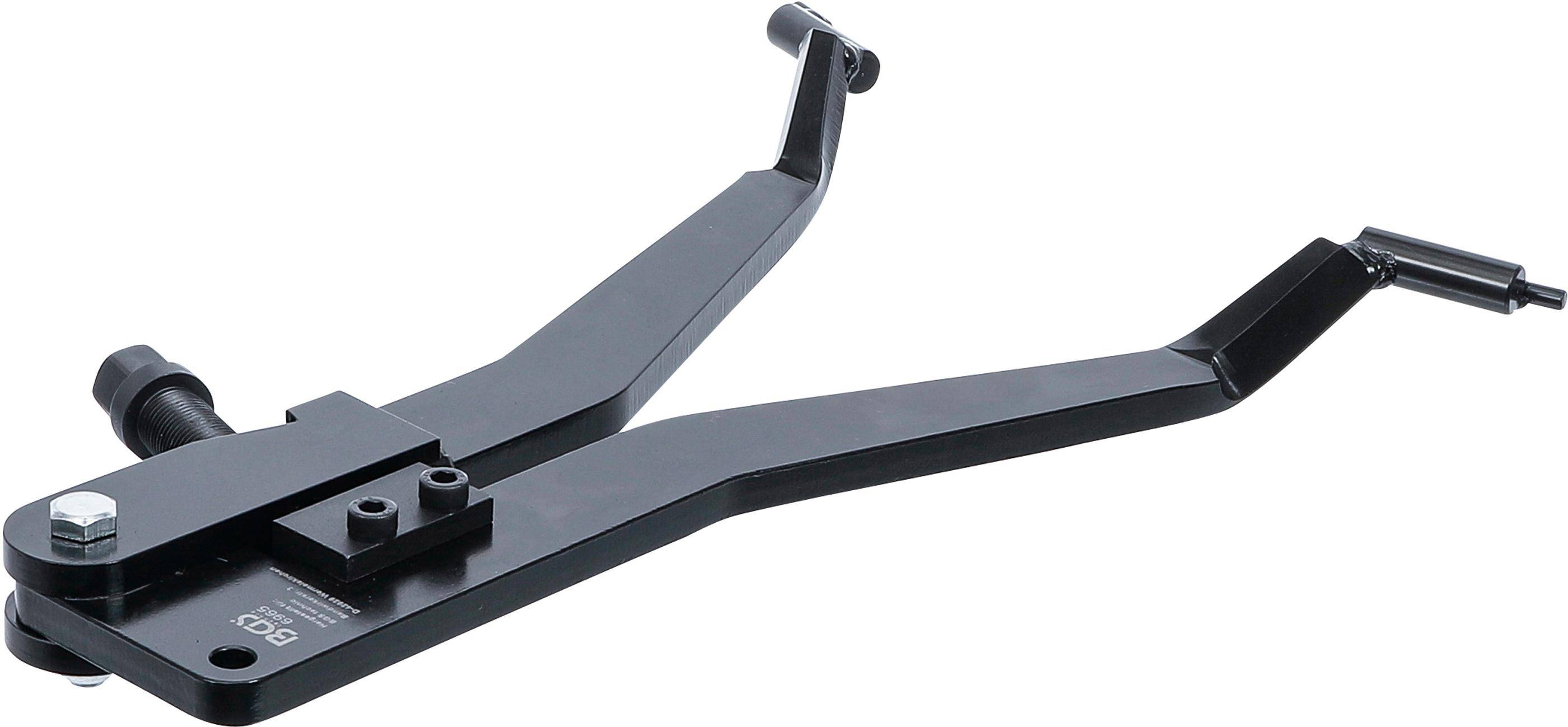 Metallautomotor-Stützstab in gefalteter Position, hergestellt aus robustem Metallmaterial, mit Scharnier und Befestigungspunkten zur Sicherung.