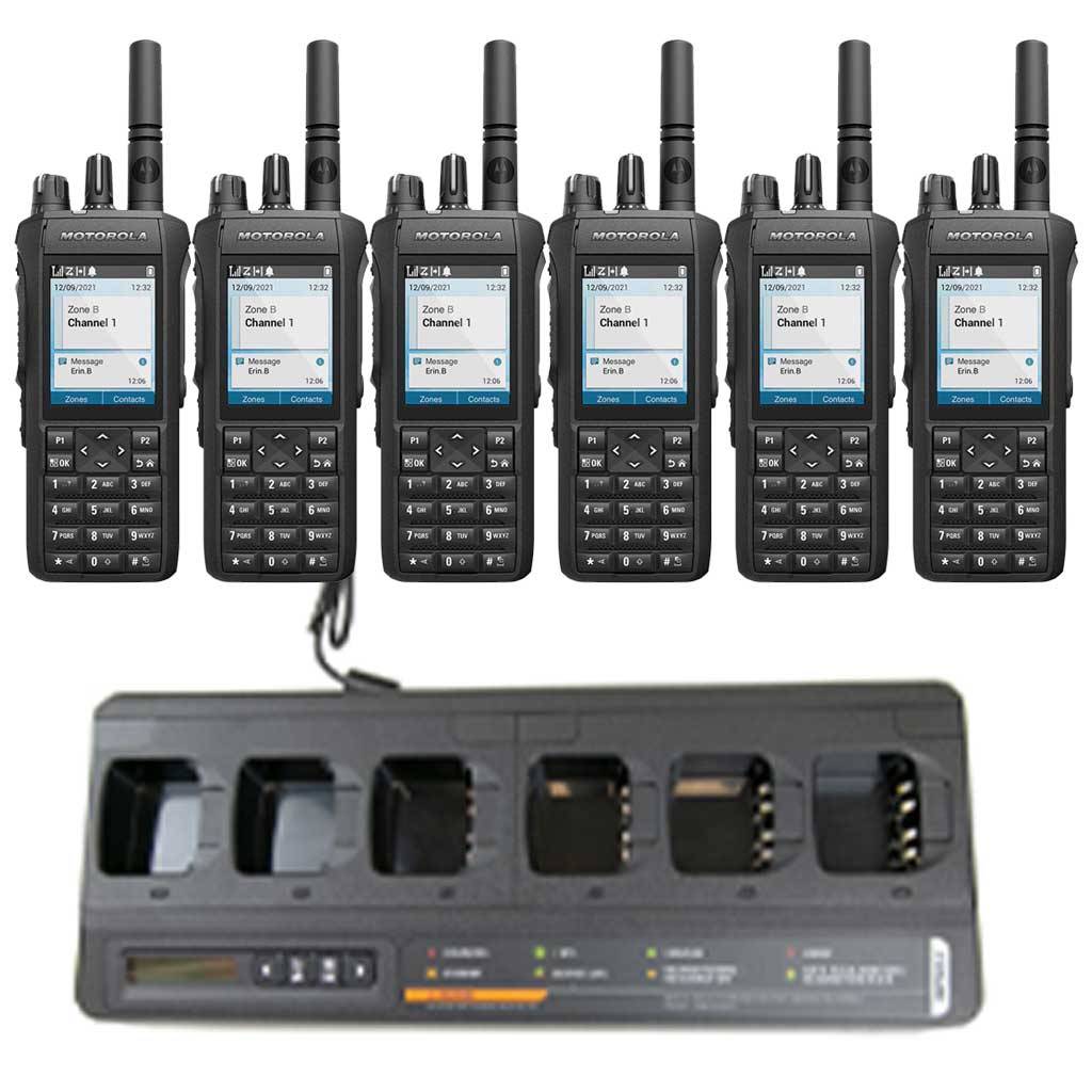 Motorola R7 Set aus 6 Handfunkgeräten Premium VHF FKP Antenne Batterie Mehrfachladegerät MDH06JDN9XA2AN