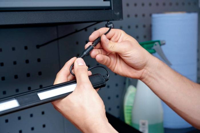 LED-Arbeitsleuchte V7283, SMD-LED Lichtleistung 1000 Lumen, 600 mm Länge, VIGOR