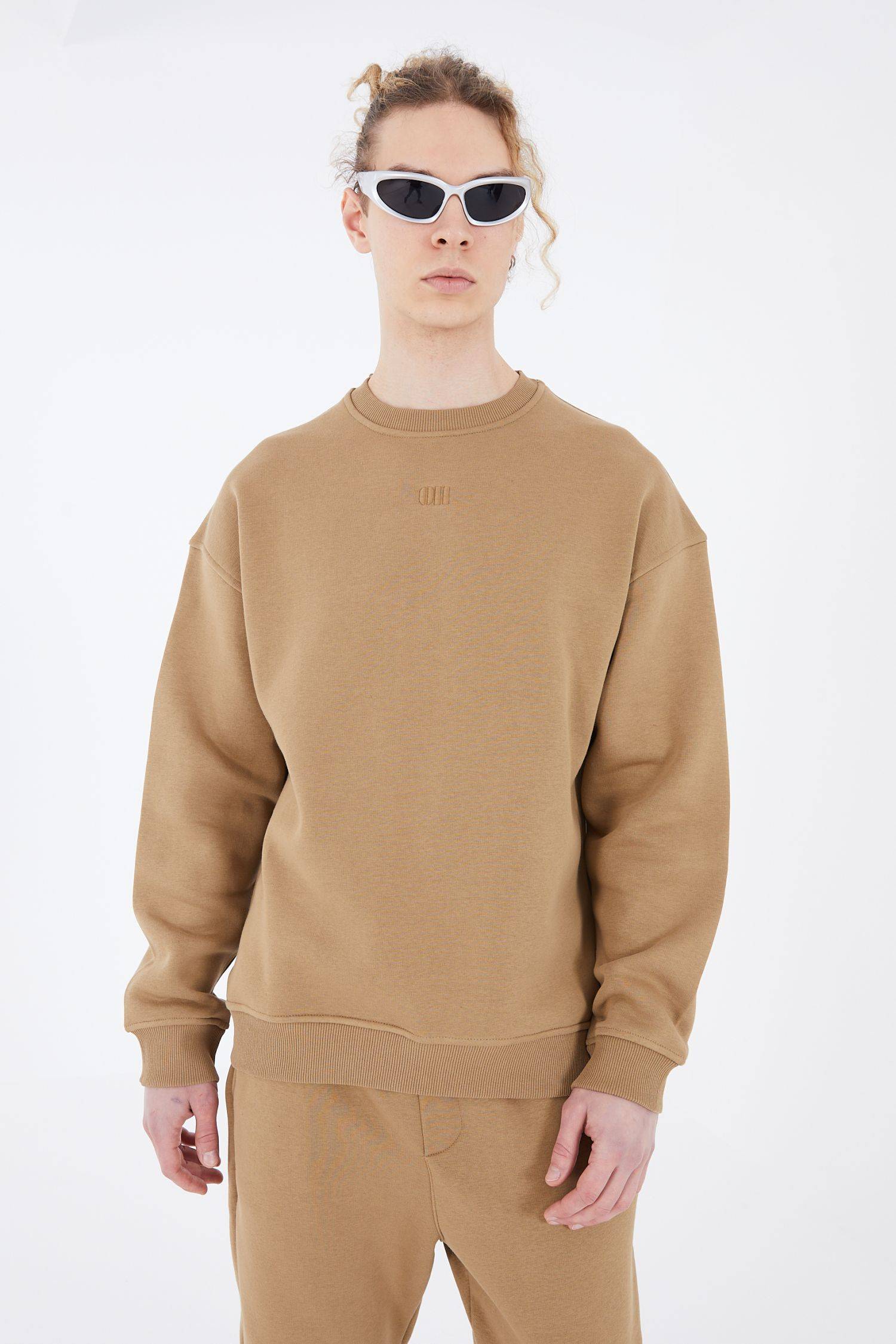 Basic Sweatshirt Oversize Fit Pullover Unisex L Cappuccino