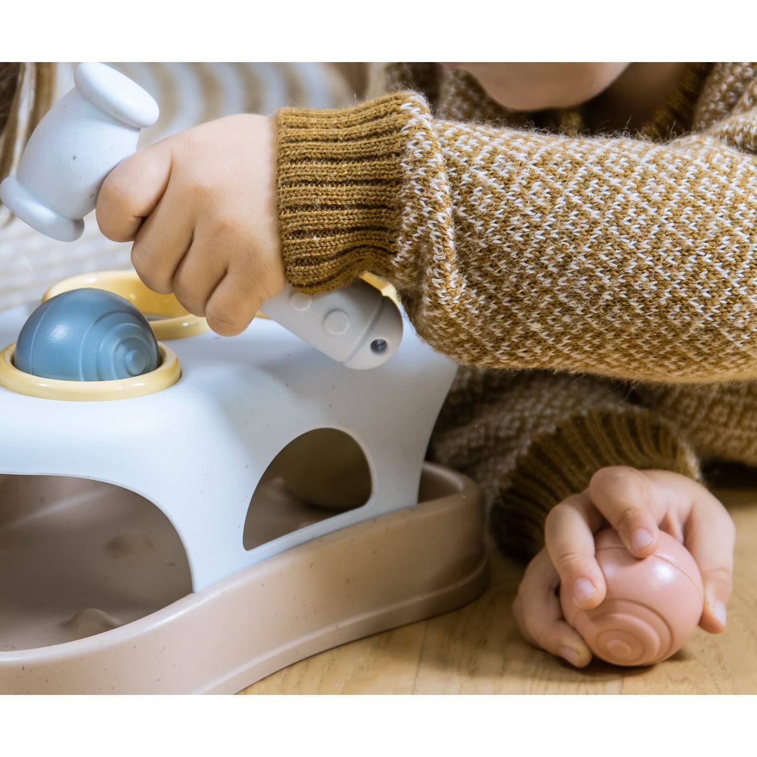 dantoy 6040 Green Eco Tiny Hammerbrett, mehrfarbig