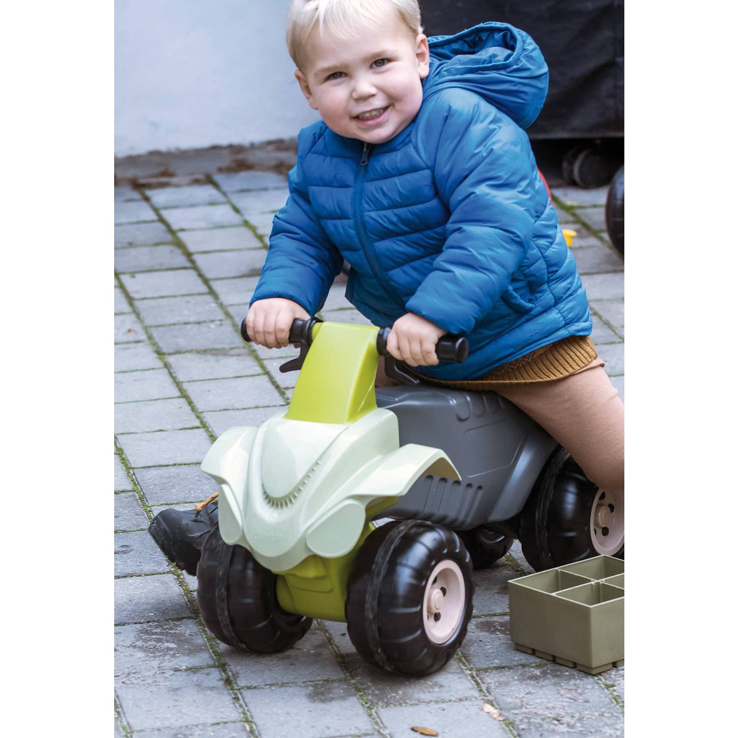 EDUPLAY 170416 Geländewagen