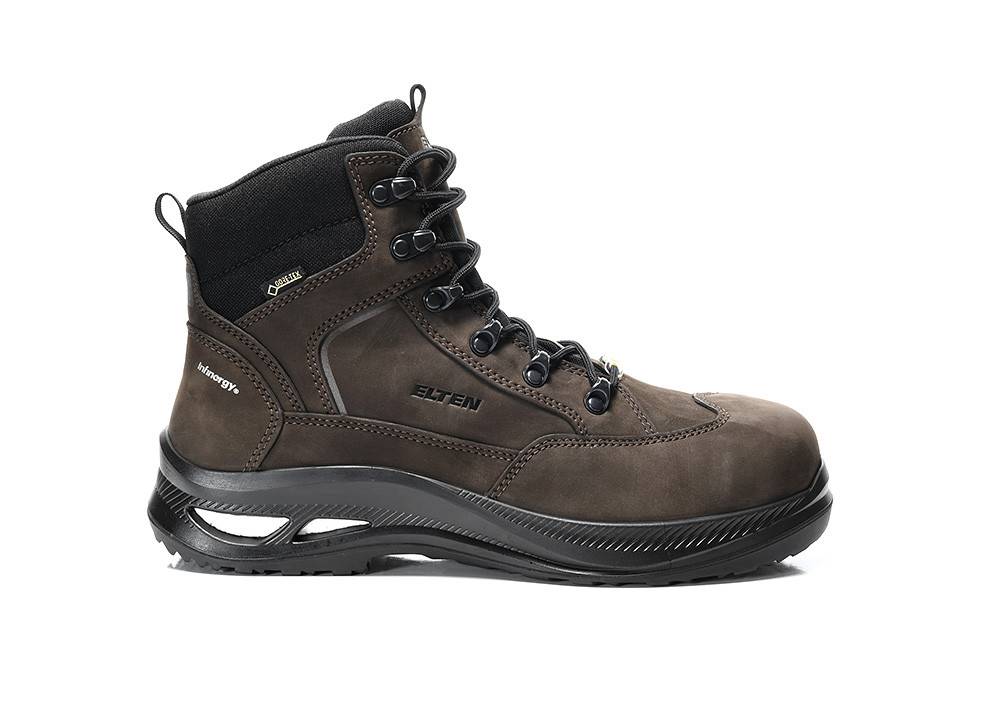 Ein brauner Lederschuhwerk-Stiefel mit robusten schwarzen Schnürsenkeln, einem gepolsterten Knöchelkragen und einer strapazierfähigen, rutschfesten Sohle, die auf Langlebigkeit ausgelegt ist.