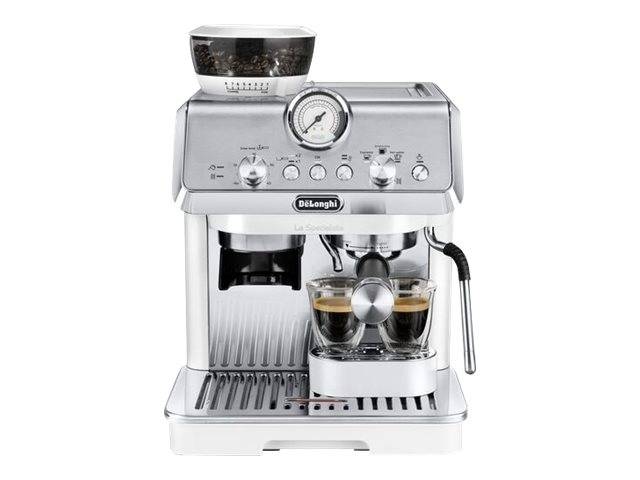 De'Longhi Espressomaschine aus Silber mit integriertem Schleifer, der zwei Espresso-Shots in Tassen braut