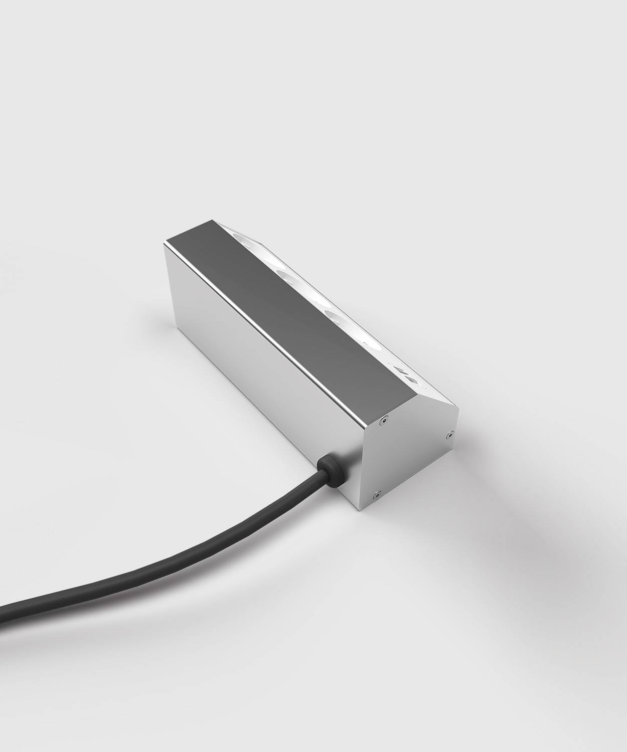 Bodensteckdose/ Bodentank 4204A; 3x Schuko, 1x USB Laden 2f,