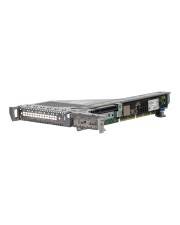 Rack-montiertes Server-Gehäuse in Perspektivansicht auf weißem Hintergrund, mit sichtbaren vorderen und hinteren Montageklammern.